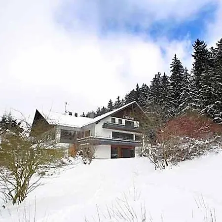 Hotel-pension Zum Paradies 2*