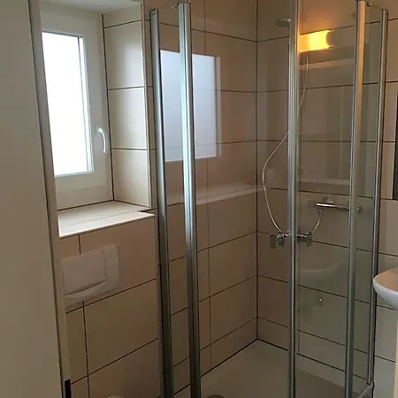Hotel Hotel-pension Zum Paradies