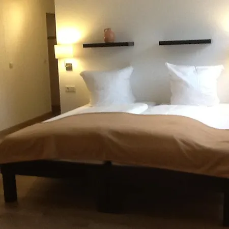 Hotel-pension Zum Paradies Hotel