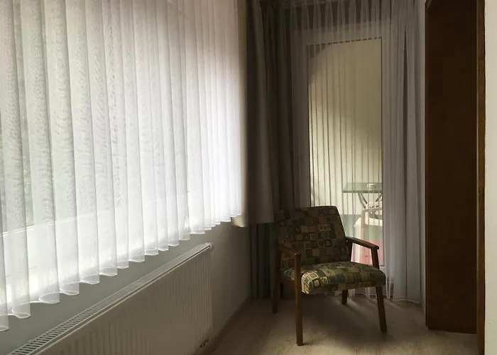 Hotel-pension Zum Paradies Hotel 2*