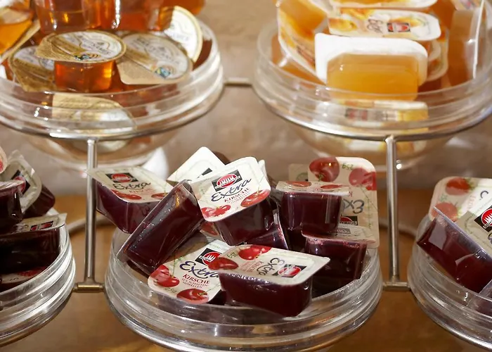 Hotel-pension Zum Paradies Hotel Willingen (Upland)