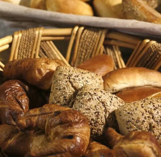 Hotel Hotel-pension Zum Paradies 2*